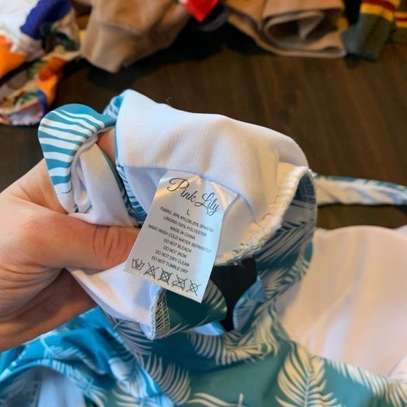 Pink Lily Seaside Escape Leaf Print Bikini - Picture 6 of 8